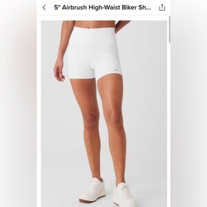 NWT ALO Airbrush High-Waist 5” Biker Short, white, small